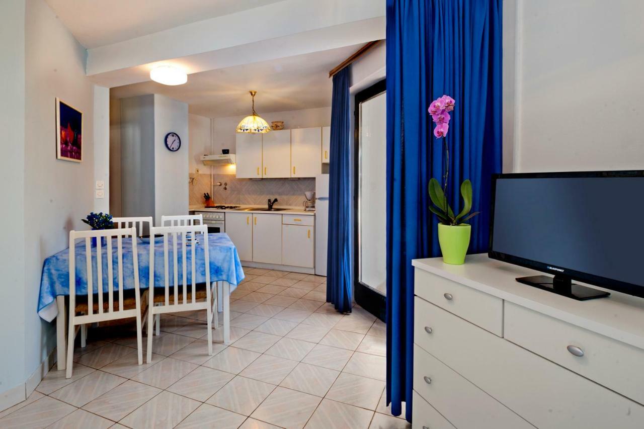 Villa Carolina Tar-Vabriga Luaran gambar