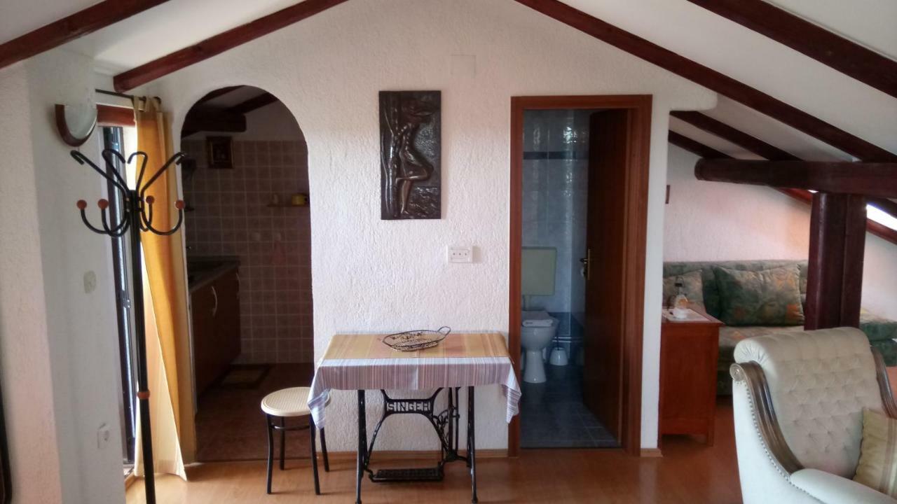 Villa Carolina Tar-Vabriga Luaran gambar